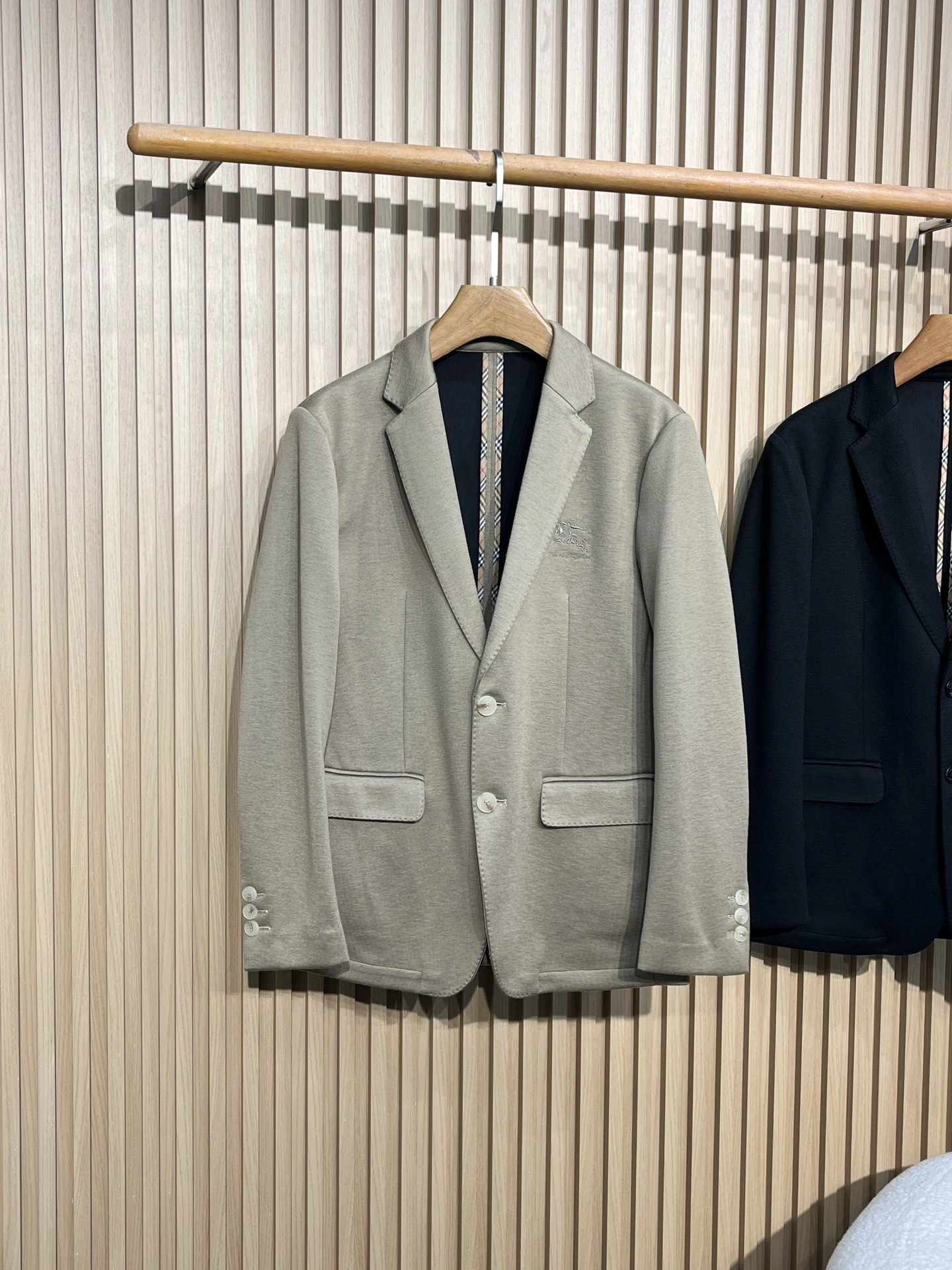 wg.luxury-- 2ur25rry wool 2colour item: E-F443J1817-2H